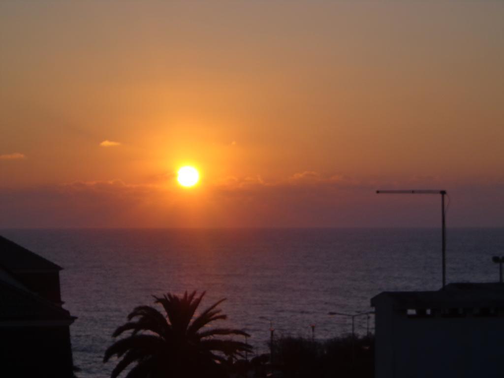 Sol No Horizonte - At Apartment Ericeira Ruang foto